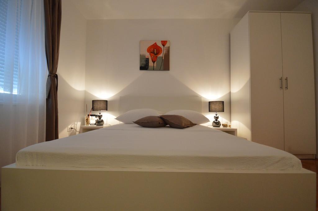 Apartman Downtown Main Street Zára